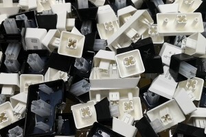 超聲波清洗機可以把電腦鍵盤給清洗干凈嗎？是如何做到的？