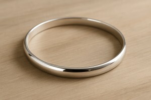 銀器能用超聲波清洗嗎？選對方法，潔凈如新不傷器